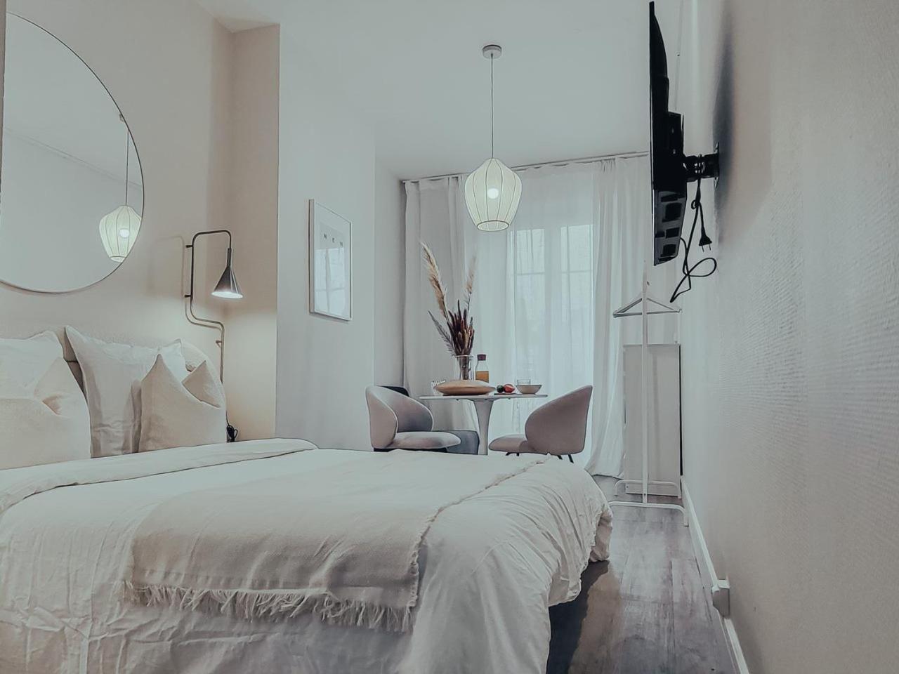 Suite Onega Lyon Exteriör bild